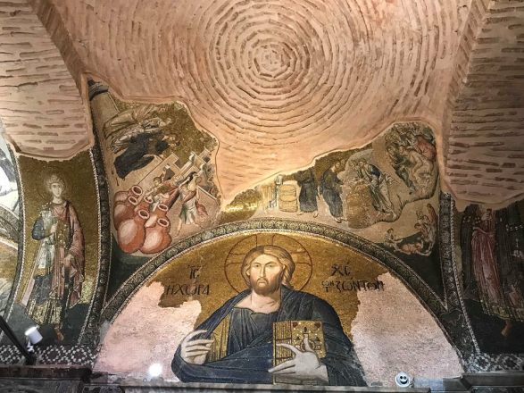 26754872_1607459049299715_389011208_n