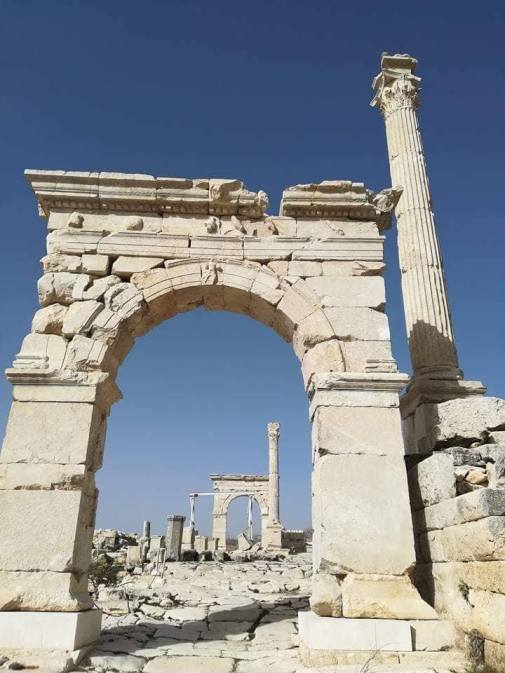 34625181_1925993710753125_7372560046485405696_n