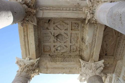 34850340_1925992520753244_3756923634589892608_n