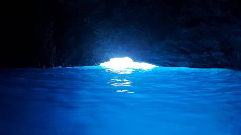 35126876_1949586885060474_6229910690606350336_n