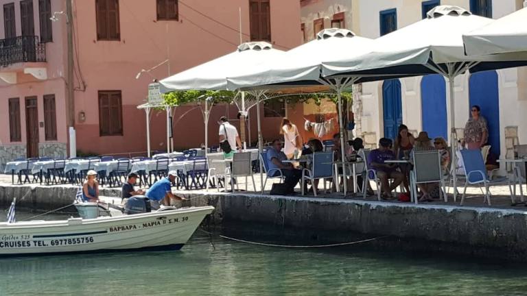 35429665_1949959285023234_2144660381312745472_n