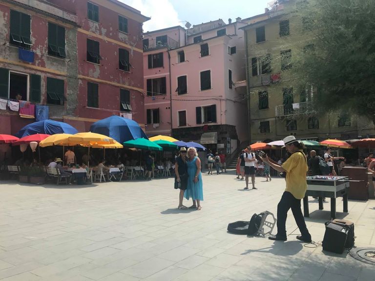 38708079_445122472655641_8483383544377245696_n