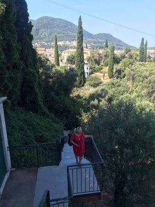 40748517_2133001857018679_3676277862601588736_n