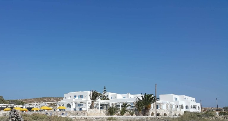 paros.jpg