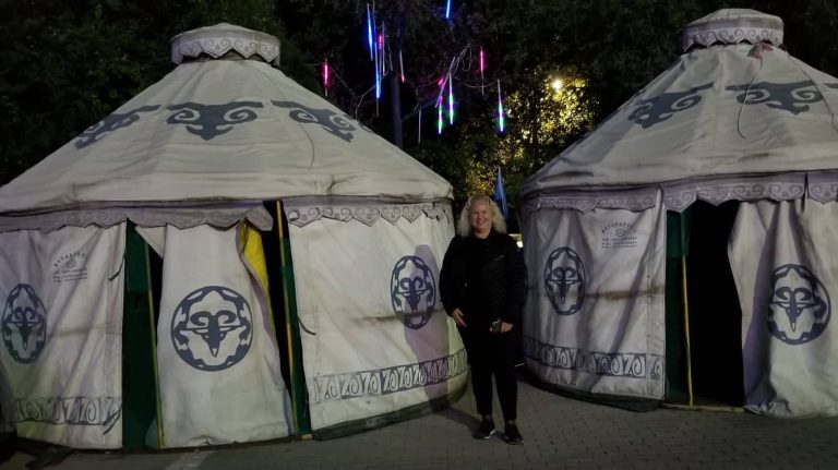 44362689_338494816726403_2248866527115739136_n