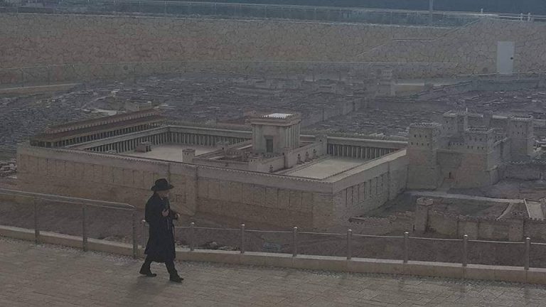 45866260_1092730850883914_5250552362073849856_n