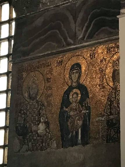 48382439_2378860035519240_1411375100128657408_n