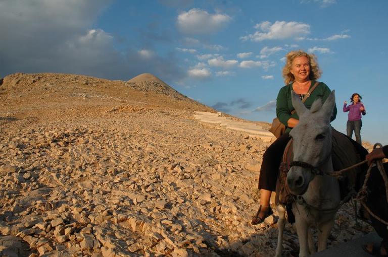 57154343_640702036368497_3405259572183564288_n