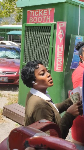 61136712_306810556931358_6944122683453865984_n