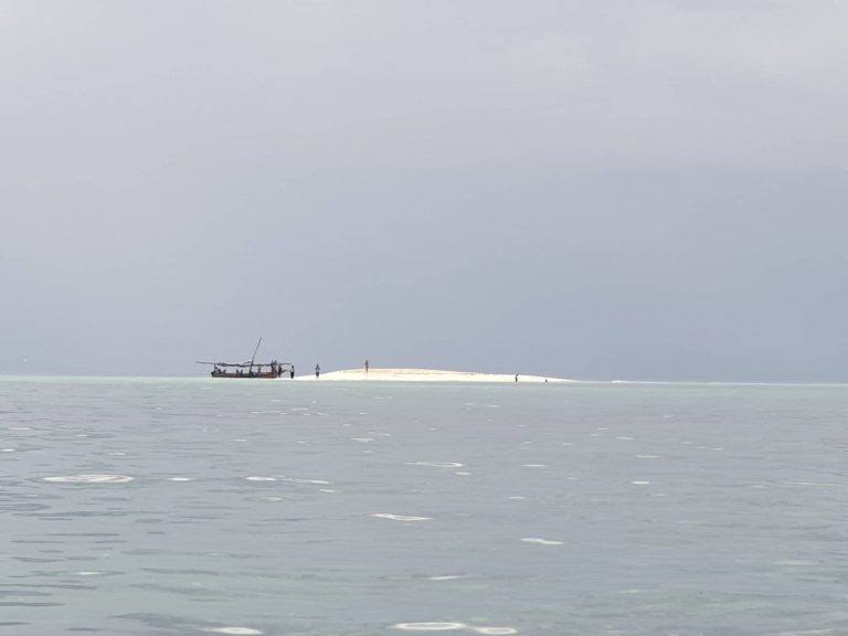 77291852_605364430228192_6720810506052960256_n