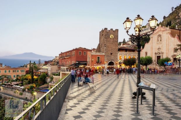 This image has an empty alt attribute; its file name is 20150823152636.jpg